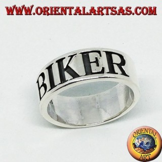 Bague en argent avec gravure BIKER