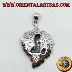 Colgante de plata, Ganesha en la hoja.