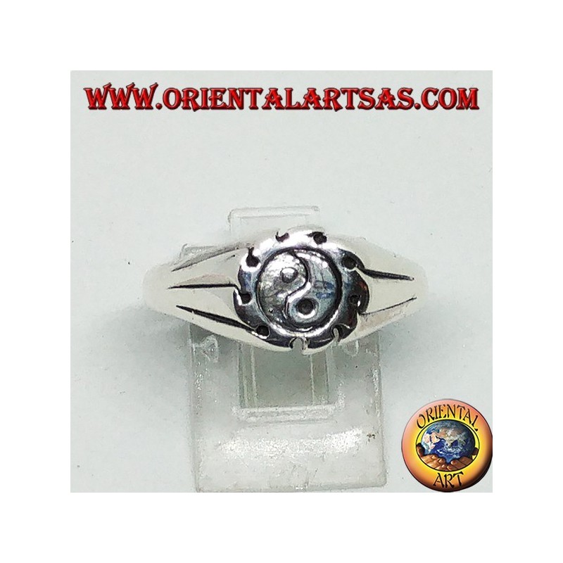Tao yin-yang silver ring, The Taijitu