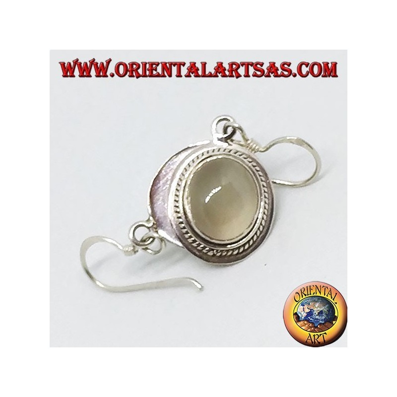 Pendientes de plata con piedra de luna ovalada (adularia)