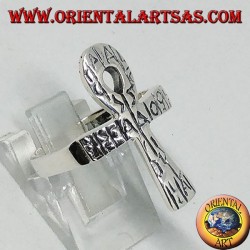 Anillo de plata con ankh, llave de vida o ansata cruz.