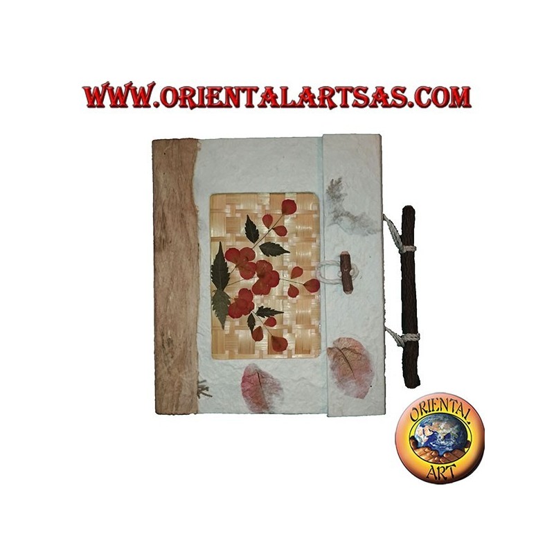 Photo album in rice paper and flower petals with closure, 20 cm
