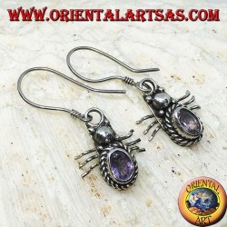 Silberohrringe mit ovalem Amethyst in Form eines Marienkäfers