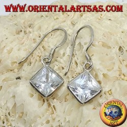 Pendientes de plata con circonitas rombo.
