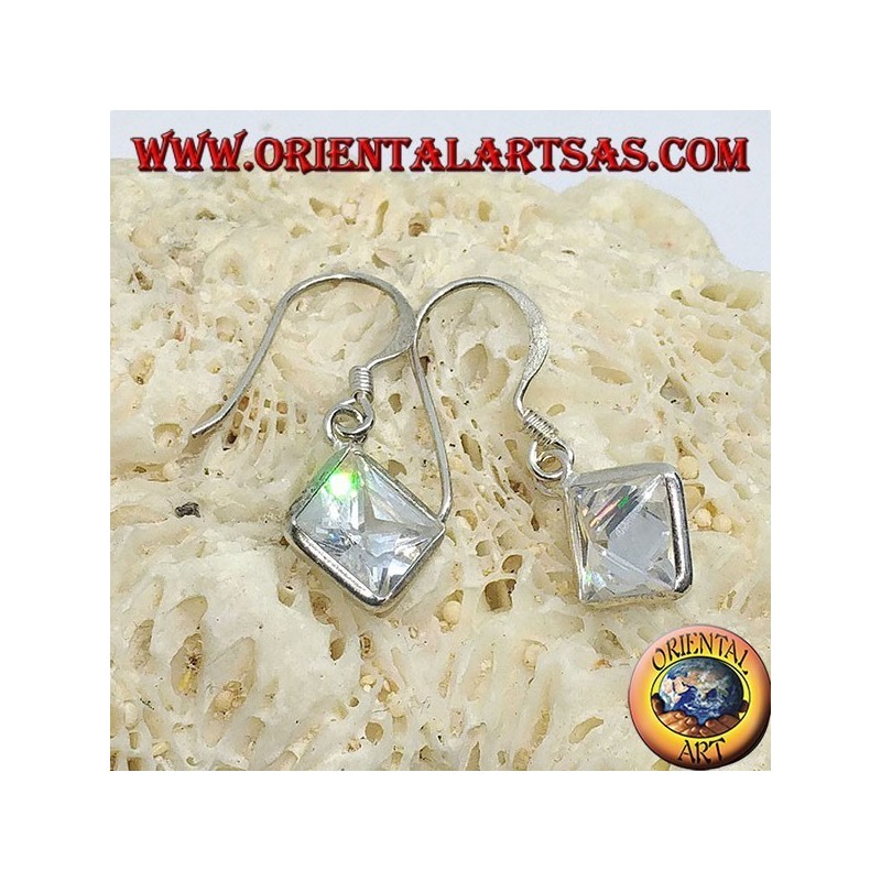 Orecchini in argento con Zircone a forma di rombo