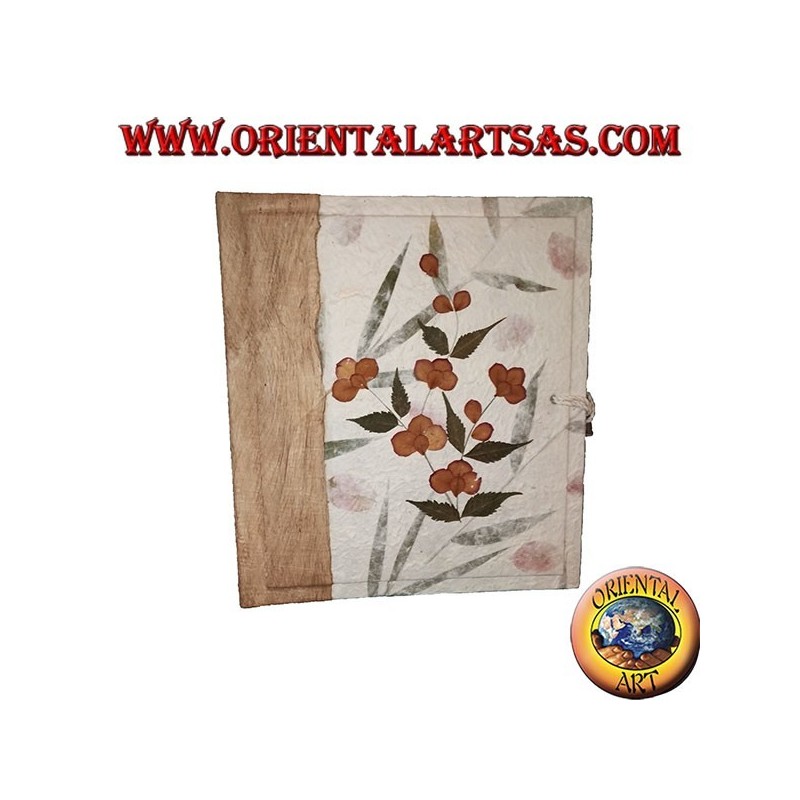 Fotoalbum aus Reispapier mit Blütenblättern und Stickereien, 27 cm