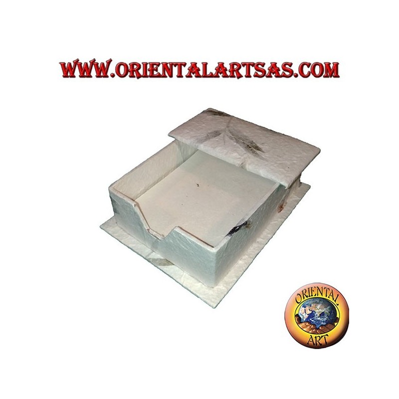 Hinweis Kartenhalter in Reispapier und Blütenblätter mit Prospekt