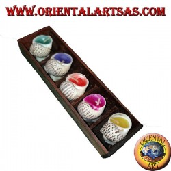 Set of 5 scented candles in the shell with various assorted flavors