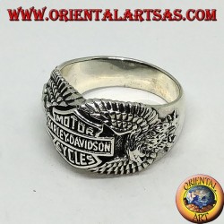Anillo de plata con el logo de Harley Davidson entre las águilas.