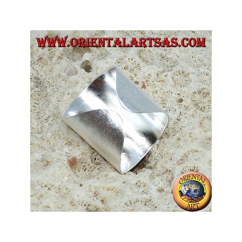 Anello in argento a fascia larga satinata