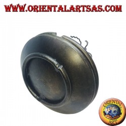 Räucherstäbchen, Aschenbecher aus Schmiedeeisen, Perkussionist