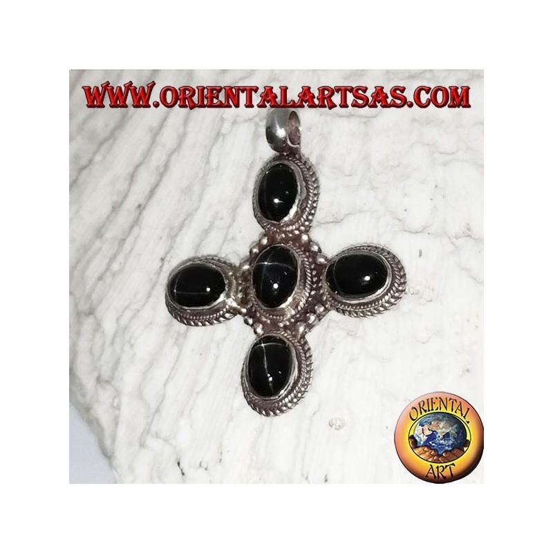 Colgante de plata con 5 estrellas negras de forma ovalada (diópsido)