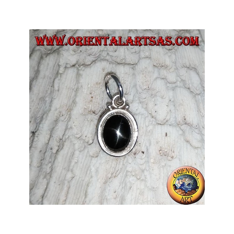 Ciondolo in argento con black star (Diopside) ovali e bordo liscio