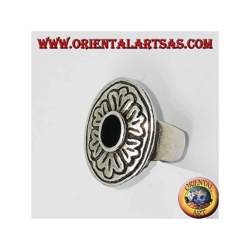 Silver ring with oval onyx and wide inlaid border