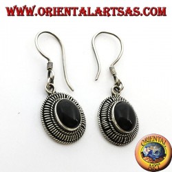 Boucles d'oreilles en argent avec onyx ovale