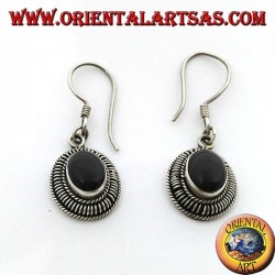 Boucles d'oreilles en argent avec onyx ovale