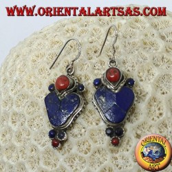 Pendientes de plata con lapislázuli y coral (Pendiente típico nepalí en el corazón)