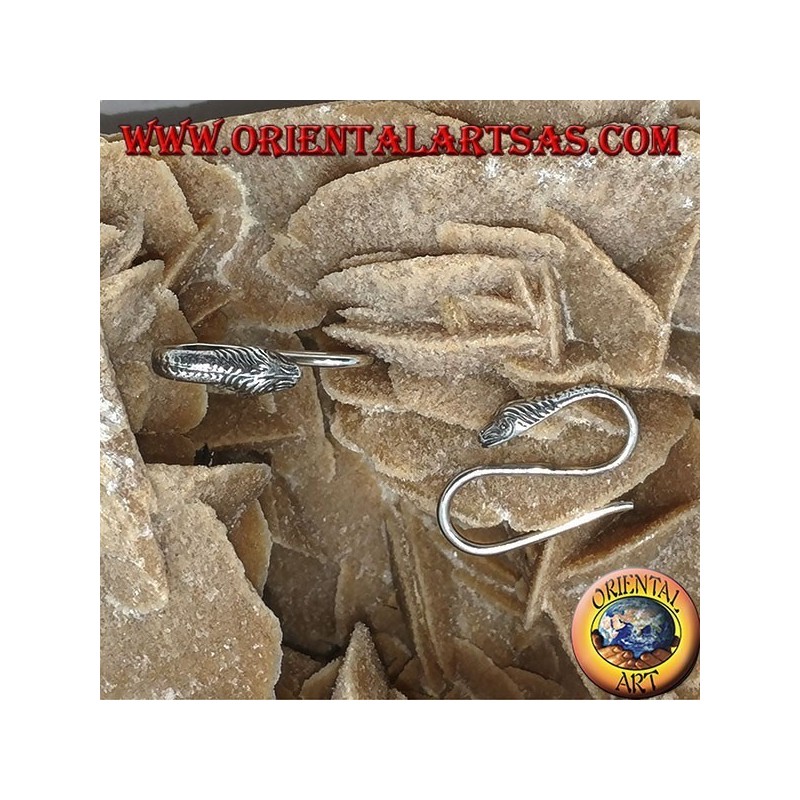 Orecchini in argento ad uncino a forma di cobra (serpente)