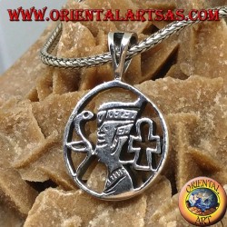 Pendentif en argent Néfertiti la reine égyptienne de la dix-huitième dynastie