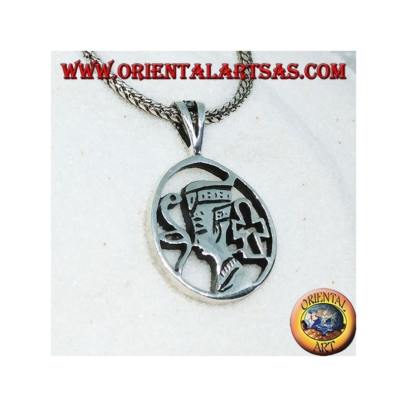 Pendentif en argent Néfertiti la reine égyptienne de la dix-huitième dynastie