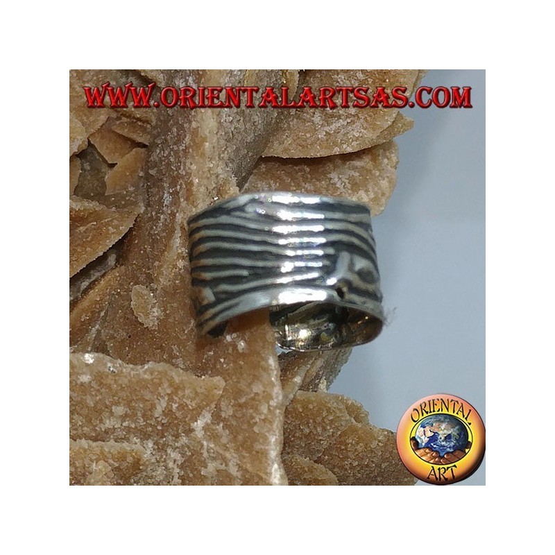 Ear Cuff in silver with wave band
