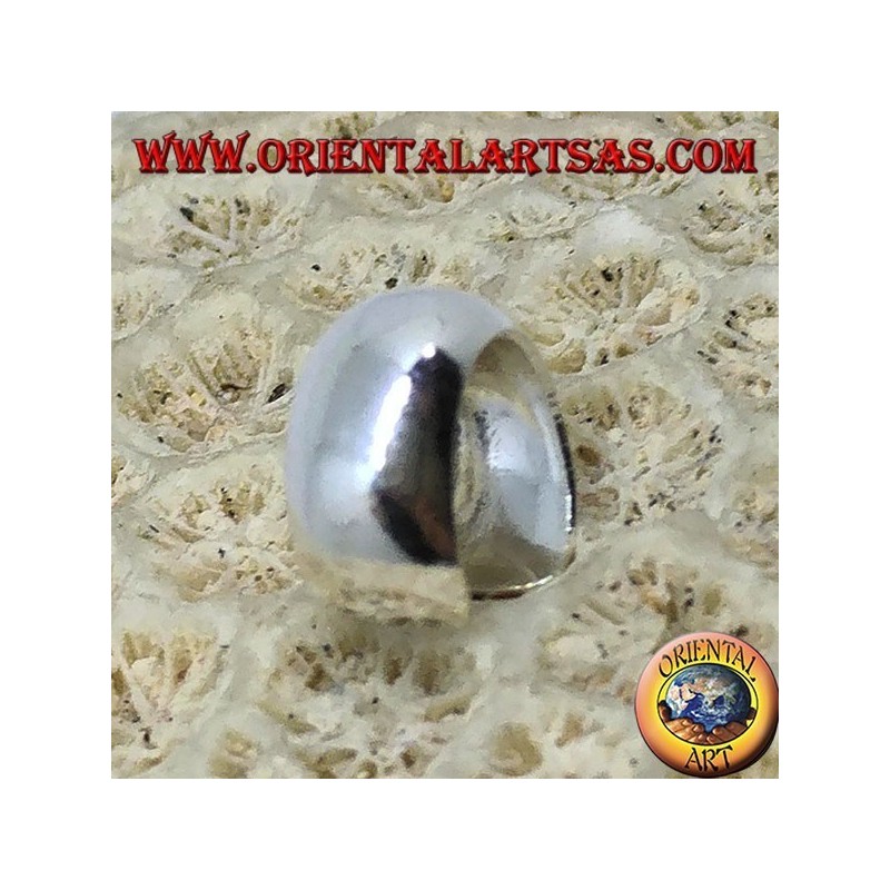 Ear Cuff Earring in silver with smooth rounded band
