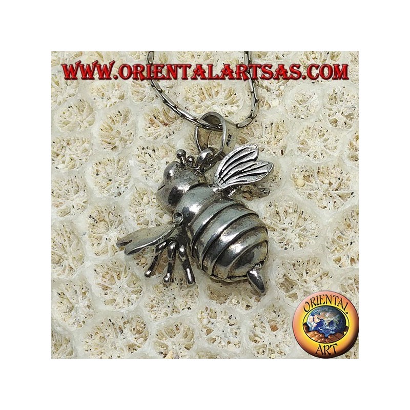 Pendant in silver bee queen mobile moves head and wings