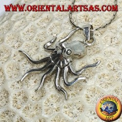Anhänger in Silber das bewegliche Symbol der Krake