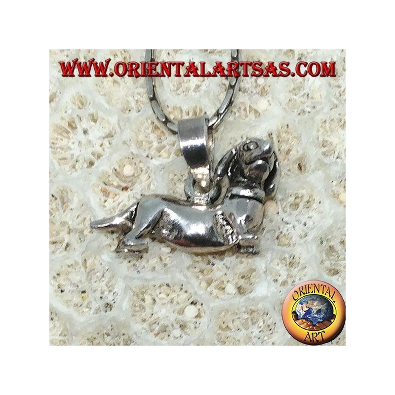 Pendentif en argent du chien teckel mobile (tourne la tête)