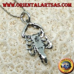 Pendentif en argent, scorpion avec turquoise sur le corps