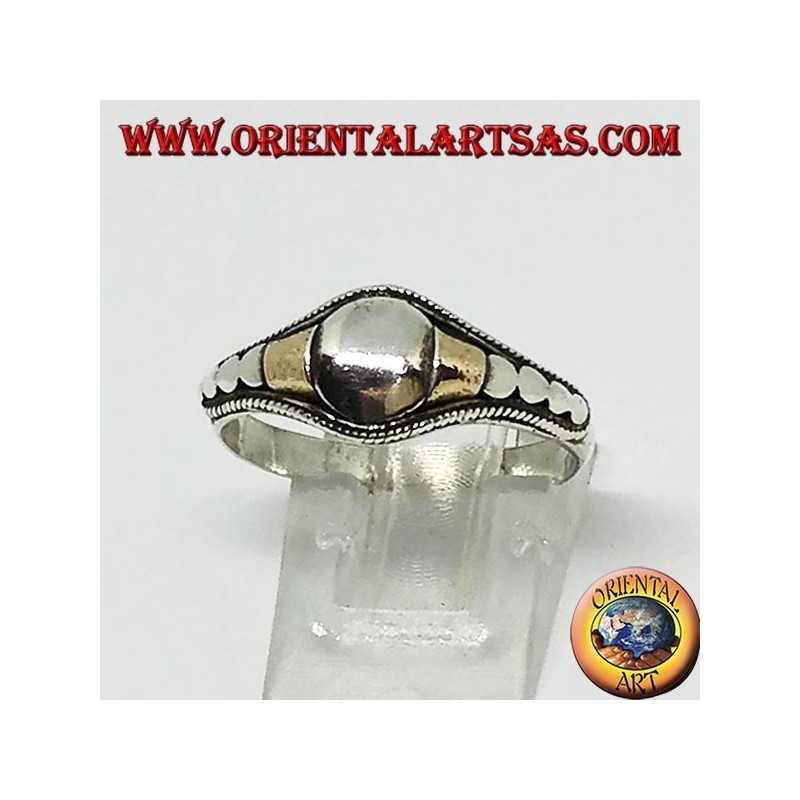 Bague en argent faite à la main avec des insertions de feuille d'or 14 carats
