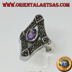 Silberring in Raute mit Markasit und natürlichem ovalen Amethyst