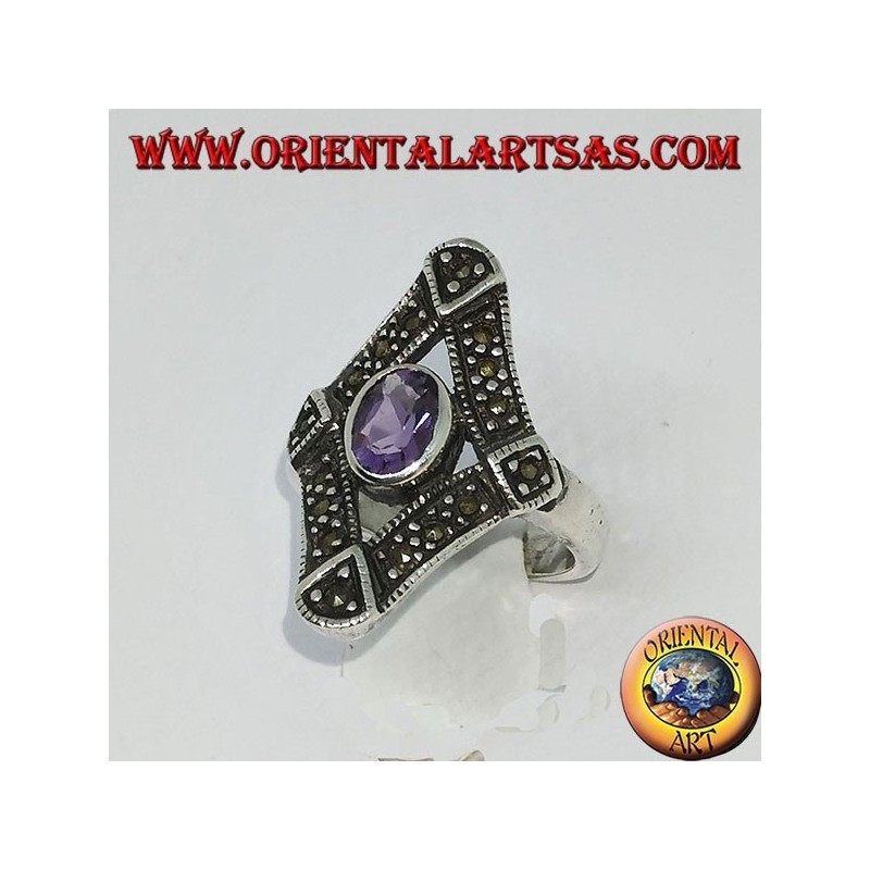 Anello in argento a rombo con marcasite e ametista ovale naturale