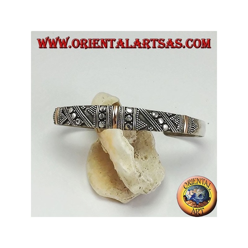 Silver bracelet, with 3 plates in 14 carat gold and handmade studs
