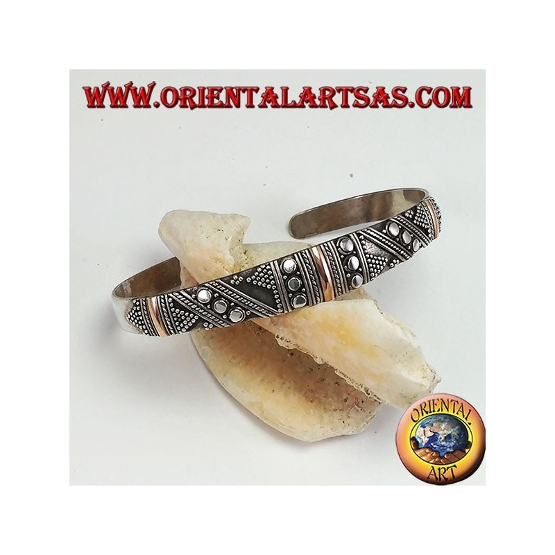 Silberarmband mit 3 Platten aus 14 Karat Gold und handgefertigten Nieten