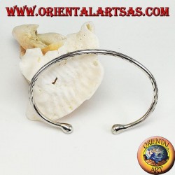 Rigid bracelet in silver, round engraved with waves engraved by hand