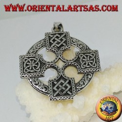Colgante de plata, cruz celta con odin gungnir.