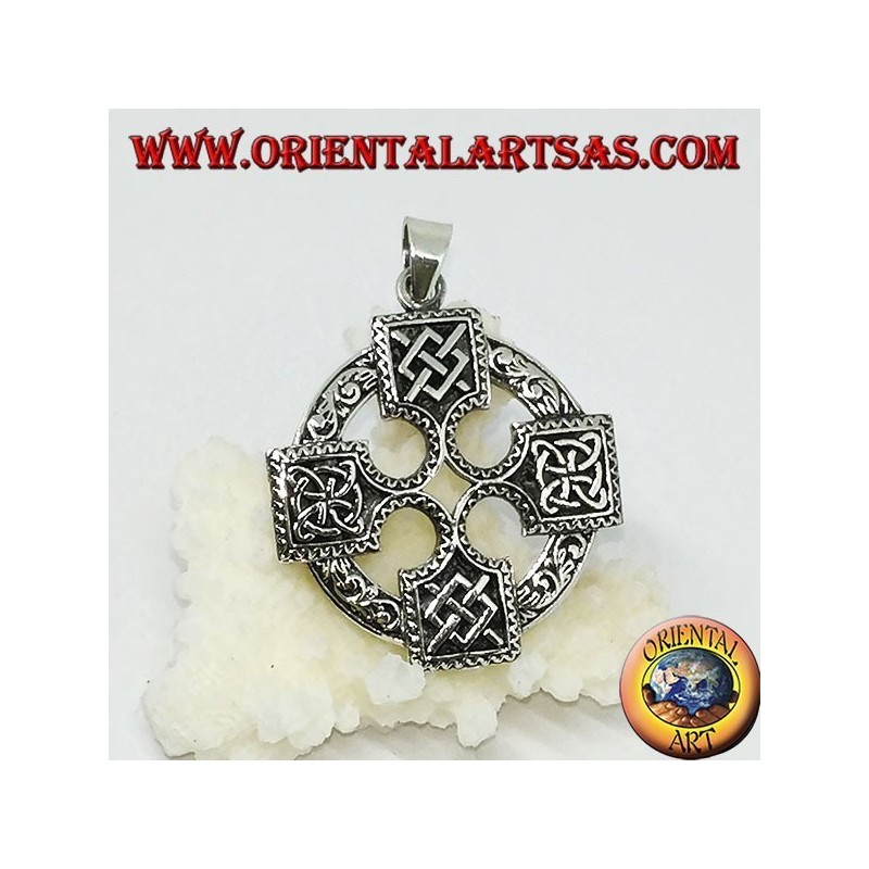 Silberanhänger, keltisches Kreuz mit Odin Gungnir