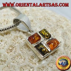 Colgante cuadrado de plata con 2 ámbar amarillo y 2 ámbar verde rectangular.