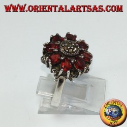 Silver ring in round shape with 8 natural oval and marcasite garnets
