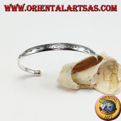 Bracelet rigide en argent, gravé de maoris à la main