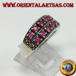 Bague en argent avec deux rangées de rubis ronds
