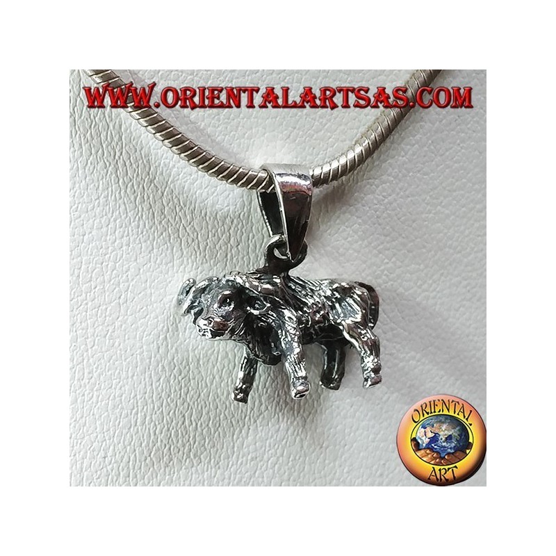 Ciondolo in argento a forma di bufalo  tridimensionale