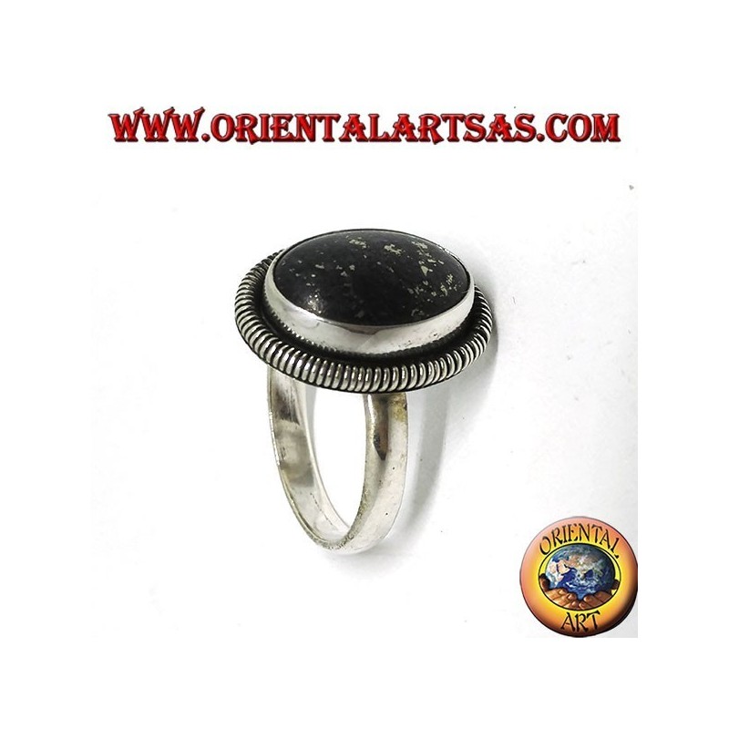 Bague en argent avec lapis-lazuli ovale naturel bordé d'une spirale
