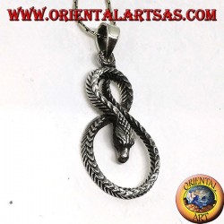 Pendant in silver snake twisted in the shape of eight