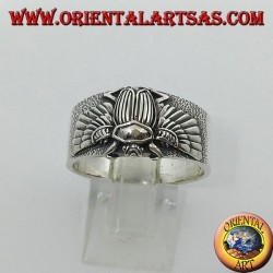 Bague en argent avec scarabée égyptien Khepri, symbole de la résurrection