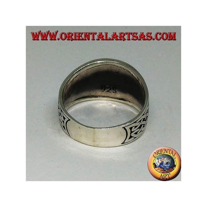 Bague en argent avec un tissage aegishjalmur et celtique sur les côtés