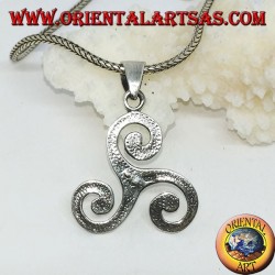 Colgante triskele de plata, triskell, triquetra, triskelion con nudo tyrone