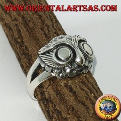 Bague en argent avec tête de hibou et grands yeux