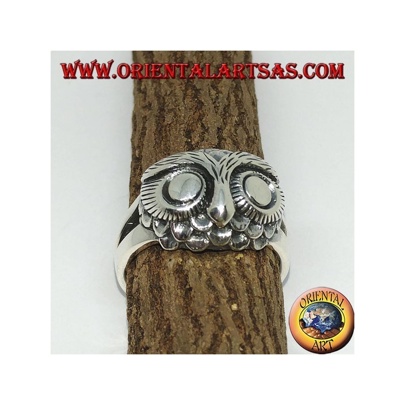 Bague en argent avec tête de hibou et grands yeux